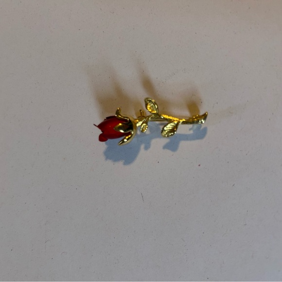 Jewelry - Gold and Red Rose Brooch